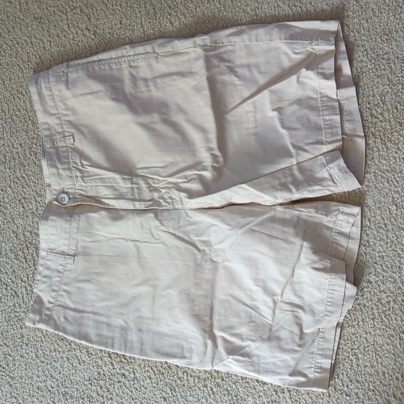 Vineyard Vines Light Brown Khaki Cub Short Size 35 Men's - Picture 1 of 5